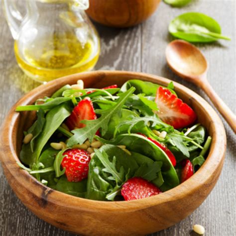 kims-strawberry-spinach-salad-bigovencom image