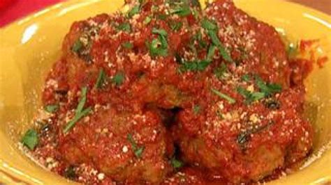 juicy-meatballs-recipe-spaghetti image