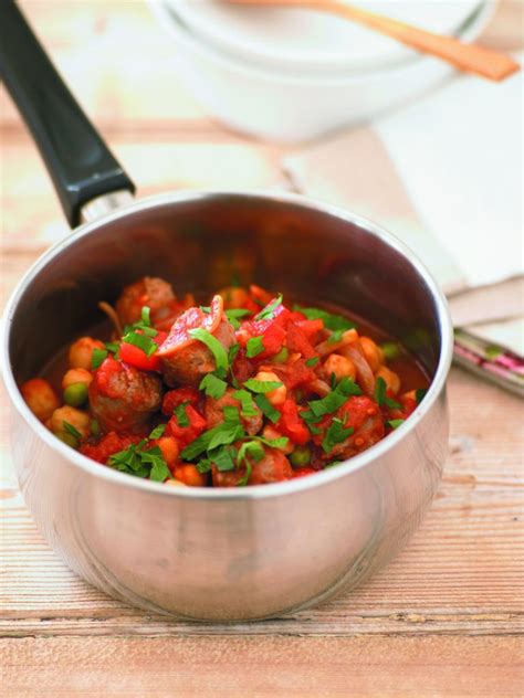 quick-tomato-and-sausage-stew-healthy-food-guide image