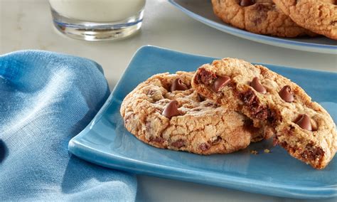 classic-milk-chocolate-chip-cookies-recipe-hersheys image