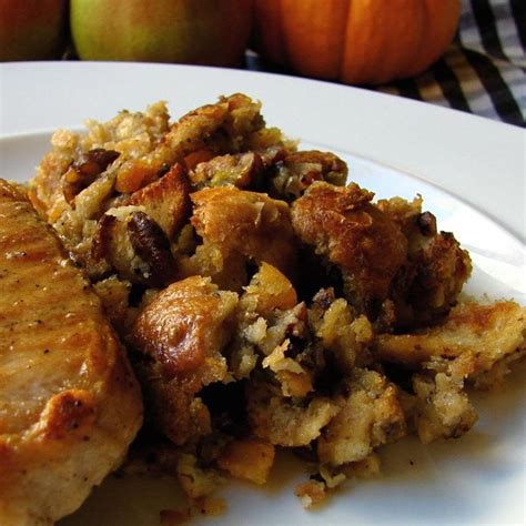 the-best-thanksgiving-stuffing-and-dressing image