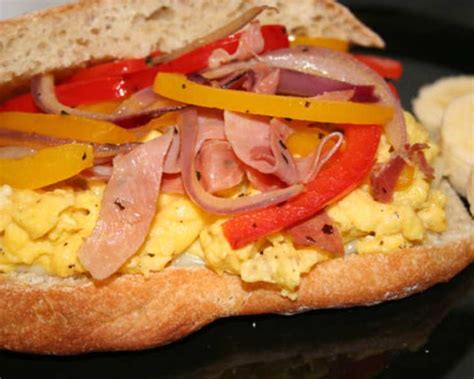 italian-peppers-and-egg-sandwiches-foodcom image