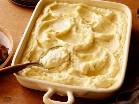 simple-creamy-mashed-potatoes-recipe-ree image