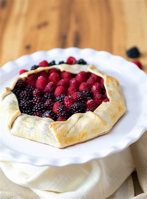easy-rustic-mixed-berry-tart-mama-needs-cake image