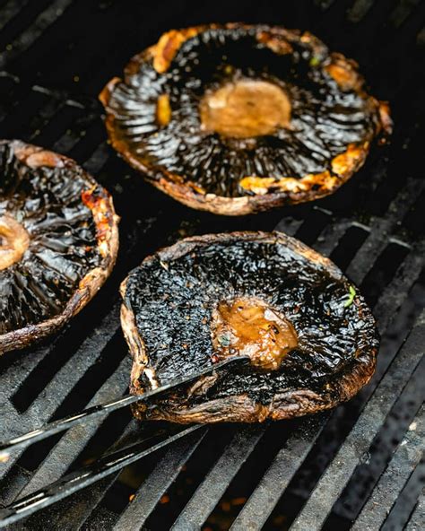 easy-grilled-portobello-mushrooms-a image