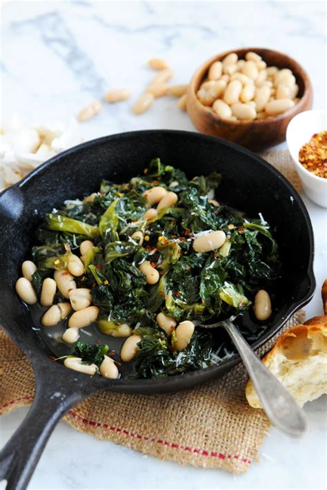 italian-beans-greens-delallo image