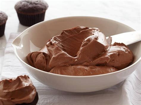 chocolate-buttercream-frosting-recipe-ina-garten image