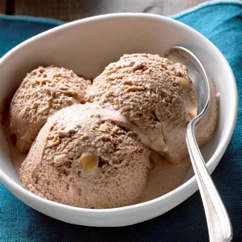 toasted-hazelnut-and-chocolate-ice-cream-taste-of image