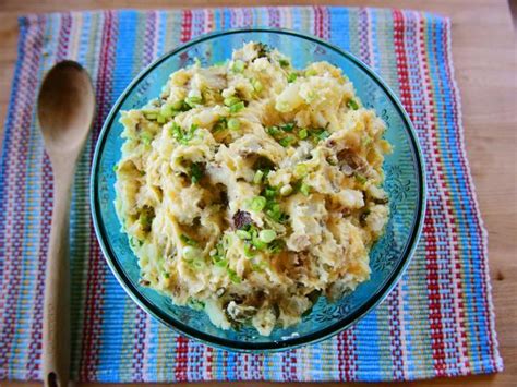 jalapeno-popper-potato-salad-recipe-ree-drummond image
