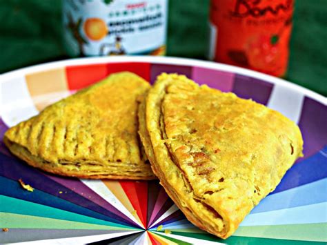 curried-jamaican-beef-patties-recipe-serious-eats image
