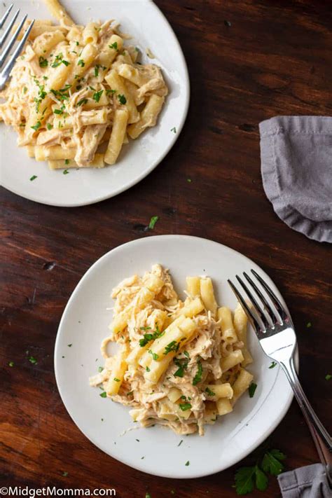 slow-cooker-creamy-italian-chicken-pasta-olive image