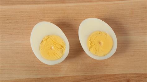 how-to-make-the-perfect-hard-boiled-egg-get image
