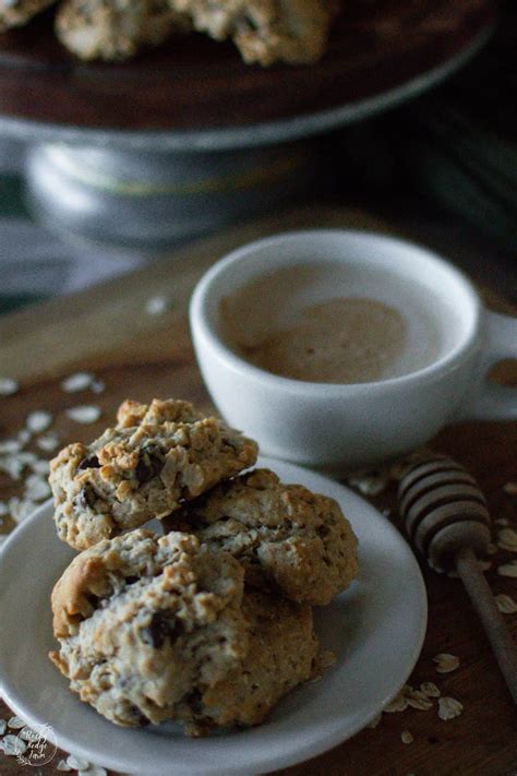 honey-oatmeal-cookies-rocky-hedge-farm image