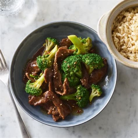 beef-and-broccoli-stir-fry-healthy-recipes-ww-canada image