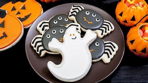 11-easy-halloween-cookie-recipes-the-kids-will-adore image
