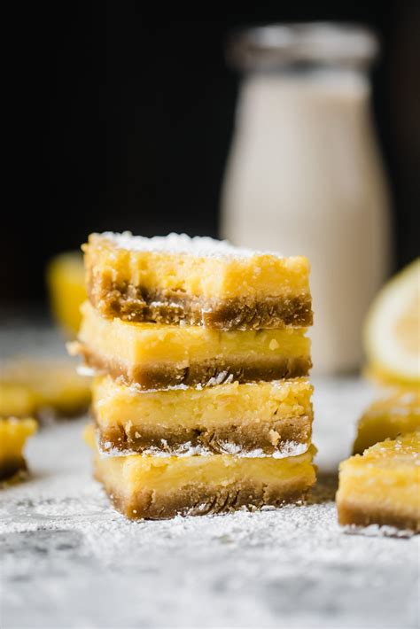 healthy-lemon-bars-gluten-free-dairy-free-paleo image