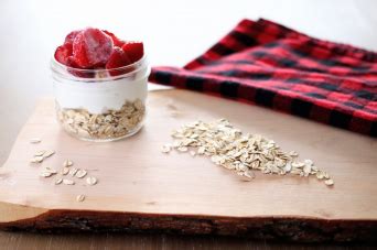 classic-overnight-oats-canadas-food-guide image
