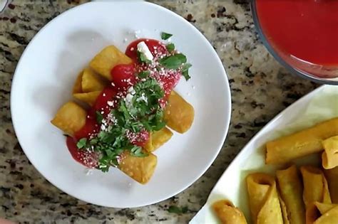guatemalan-potato-tacos-recipe-spanish-academy image