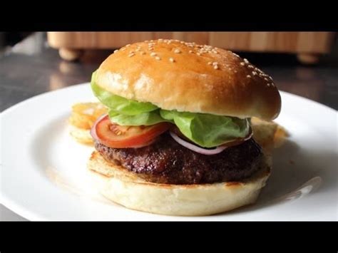 hamburger-buns-how-to-make-homemade-burger image
