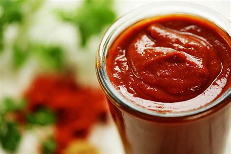 authentic-red-enchilada-sauce-bowl-me-over image