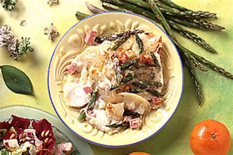 ham-and-asparagus-scalloped-potatoes-canadian image