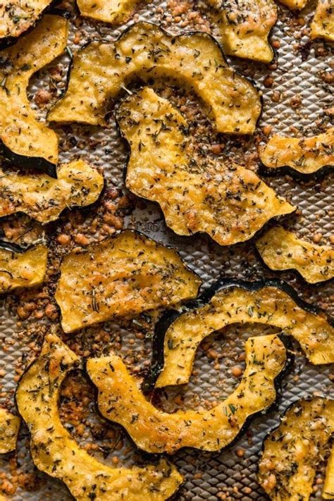 herb-roasted-acorn-squash-with image
