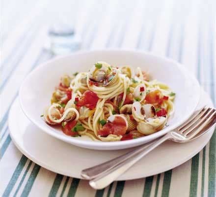 spaghetti-alle-vongole-recipe-bbc-good-food image