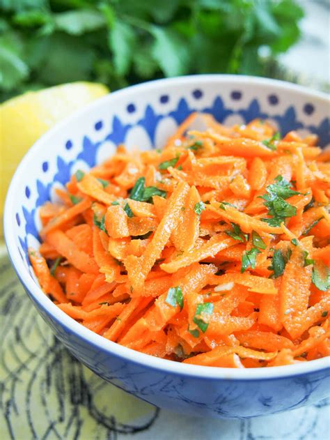 moroccan-raw-carrot-salad-carolines-cooking image