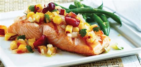 grilled-salmon-with-nectarine-salsa-sobeys image