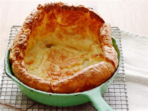 yorkshire-pudding-recipe-tyler-florence-food-network image