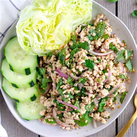laab-gai-thai-ground-chicken-salad-thai image