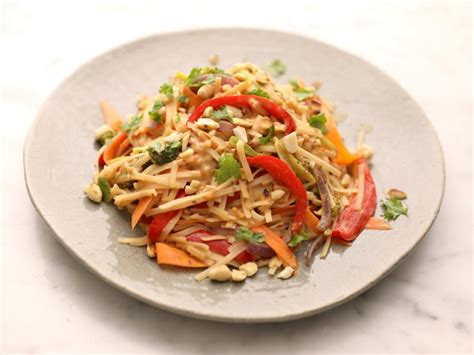 spicy-yummy-rice-noodles-recipe-mary image