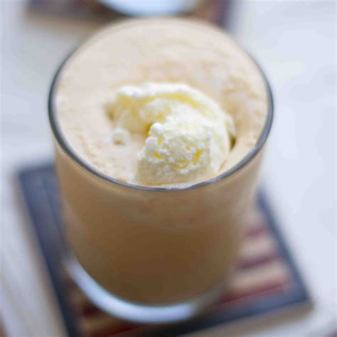 cold-coffee-shake-easy-three-ingredient image
