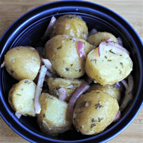 simple-oil-vinegar-potato-salad-moneywise-moms image