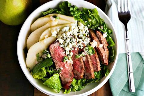 grilled-steak-salad-with-french-vinaigrette-life-love image