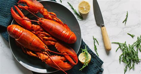 is-lobster-healthy-nutrition-benefits-and-potential image