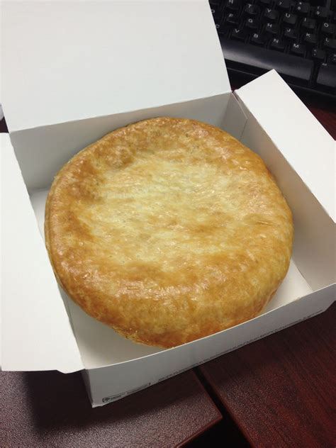 kfc-chunky-chicken-pot-pie-review-fast-food-geek image