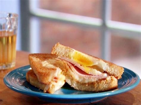 egg-in-a-hole-grilled-cheese-recipe-food-network image