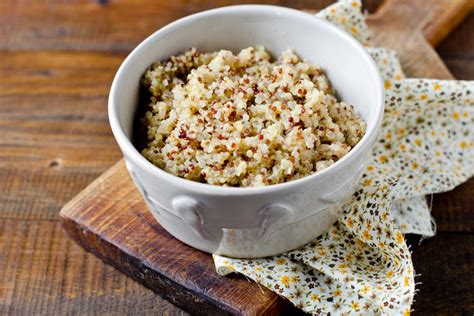 what-is-quinoa-your-guide-to-cooking-with-quinoa image