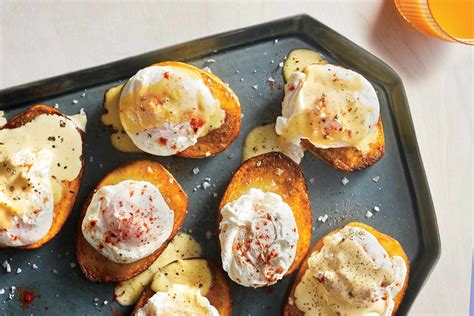 how-to-make-easy-eggs-benedict-food image