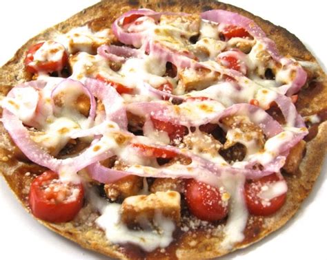 skinny-bbq-chicken-tortilla-pizza-ww-points-skinny image