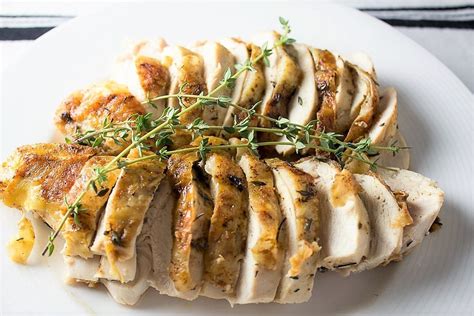 roast-chicken-breast-with-gravy-two-kooks-in-the image