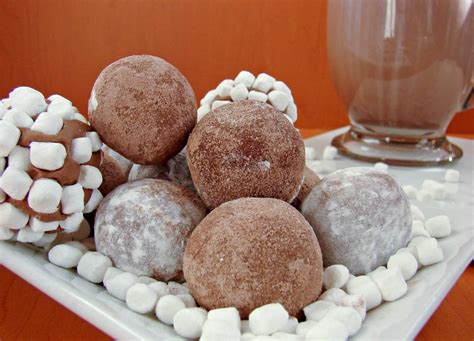 hot-chocolate-balls-next-level-instant-cocoa image