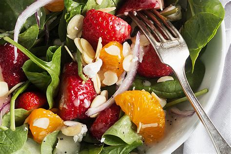 strawberry-mandarin-orange-spinach-salad-with-poppy image