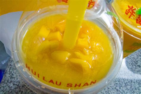 hong-kong-mango-drink-hui-lau-shan-許留山 image