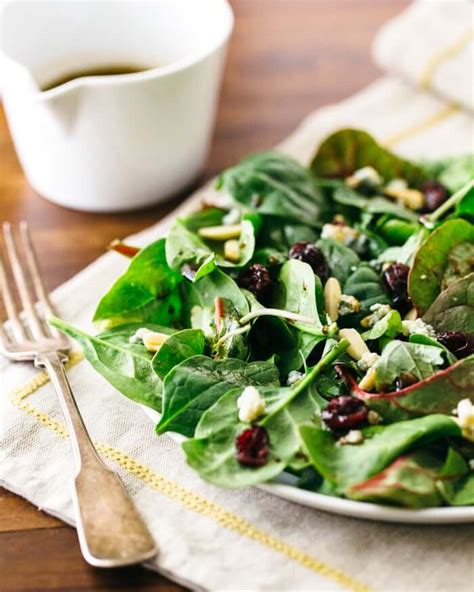 simplest-green-salad-with-balsamic-vinaigrette-a image
