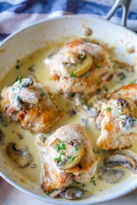 creamy-garlic-chicken-thighs-and-mushrooms image