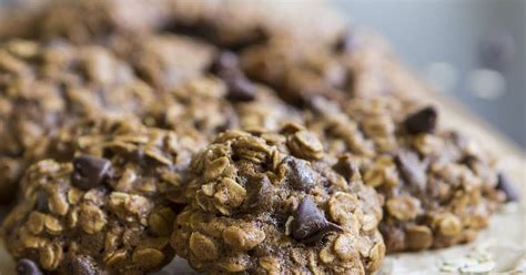 10-best-chewy-oatmeal-cookies-no-flour image