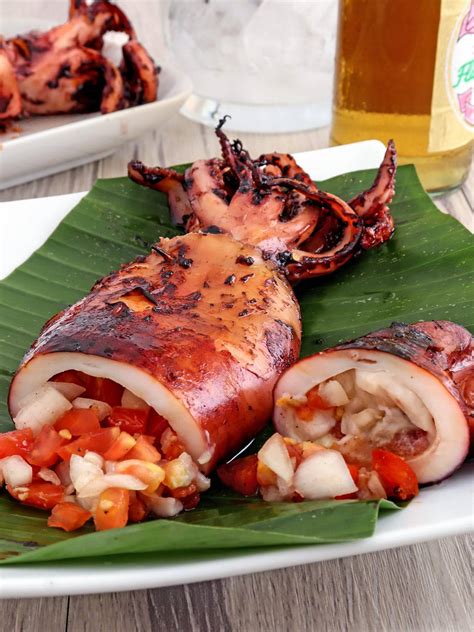 inihaw-na-pusit-grilled-jumbo-squid-kawaling-pinoy image