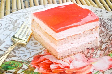 guava-chiffon-cake-guava-rose image